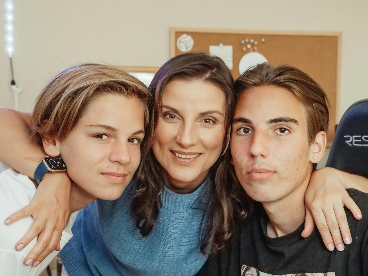 madre con figli adolescenti